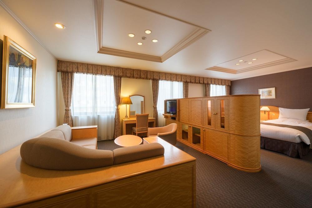 Hotel Jal City Сендай Екстериор снимка